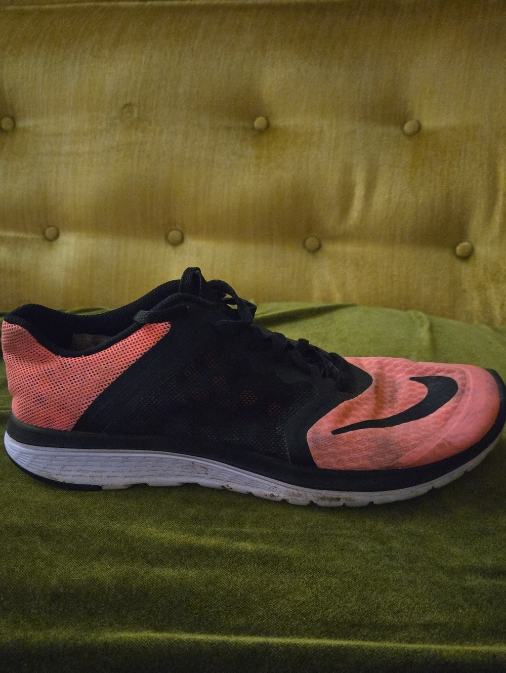 Nike Black and Coral Pink Trainer Womens 8
